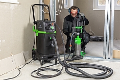 Использование промышленного пылесоса Eibenstock WRS 50 Использование промышленного пылесоса Eibenstock WRS 50